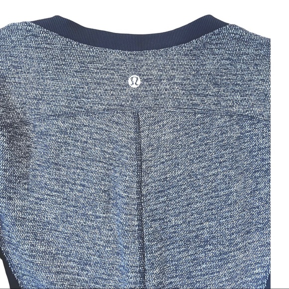 LULULEMON Black/ Gray Knit Pullover Top Sweatshirt - Picture 3 of 4